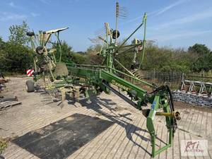 lot 96 image: Krone Swadro 1010 three-rotor ro...