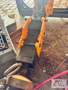 lot 106 image: Quick-detach post pounder for skid ...