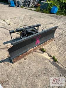 lot 116 image: 6 ft snow blade for skidsteer. Come...