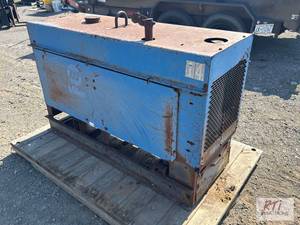 lot 122 image: Miller Big 40 engine-driven welder...
