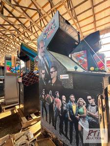 lot 208 image: Crime Fighters Arcade Games. The it...