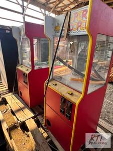 lot 227 image: 2 Super Scoop Machine Arcade Games....