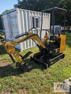 lot 7 image: ATS RT15R mini excavator, 16in digg...
