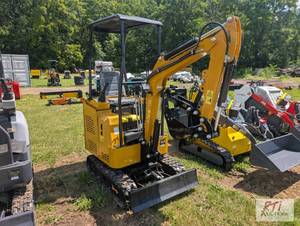 lot 10 image: ATS RT15R mini excavator, 16in digg...