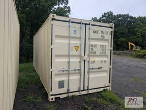 lot 24 image: Single use 20ft shipping container,...