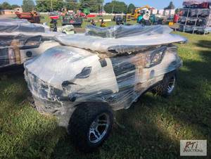 lot 32 image: SDLanch HQ80 4 person electric golf...