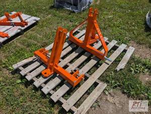 lot 80 image: 2X Wolverine 3pt hitch receiver and...