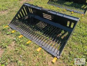 lot 93 image: Future 66in rock bucket with bolt o...