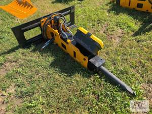 lot 111 image: Future hydraulic hammer for skid lo...