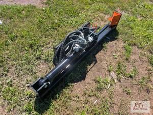 lot 150 image: Hydraulic log splitter for mini ski...