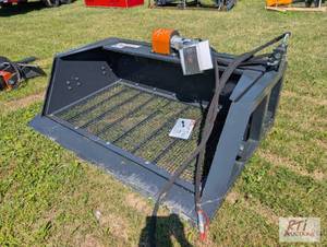 lot 170 image: Wolverine 6ft hydraulic sifting buc...