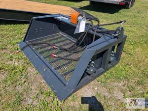 lot 171 image: Wolverine 6ft hydraulic sifting buc...
