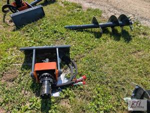lot 183 image: Wolverine hydraulic post hole digge...