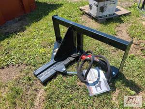 lot 186 image: Wolverine hydraulic tree puller for...