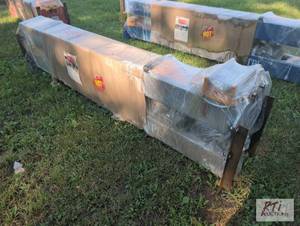 lot 198 image: 10,000lb 2 post car lift with hydra...