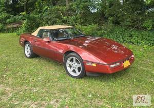 lot 29 image: 1988 Chevrolet Corvette converti...