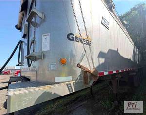 lot 44 image: 2012 East Manufacturing Genesis dum...