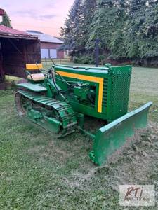 lot 82 image: John Deere MC Bulldozer. Serial111...