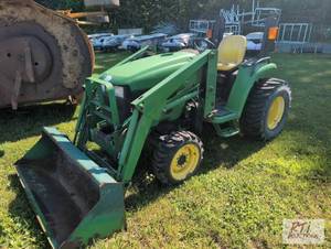 lot 107 image: John Deere 4210 compact tractor, 4W...
