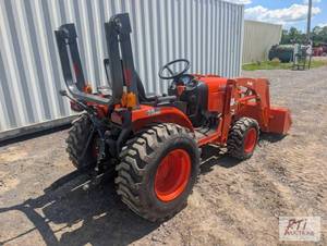 lot 109 image: Kubota B2320 compact tractor, 4WD, ...