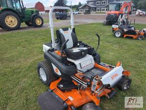 lot 113 image: New Stihl RZ 972i commercial zero t...