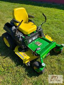 lot 117 image: John Deere ZTrak Z540R zero turn mo...