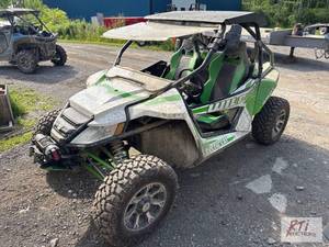 lot 128 image: Arctic Cat Wildcat 1000 side-by-...