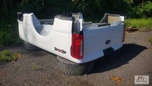 lot 154 image: 8ft Ford super duty truck box. Bran...