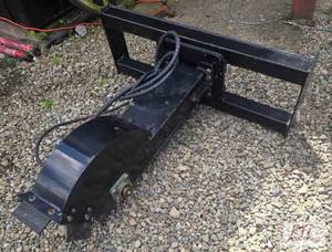 lot 161 image: NEW Skid steer hydraulic stump grin...