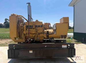 lot 202 image: 350 kW Caterpillar generator. 742 h...