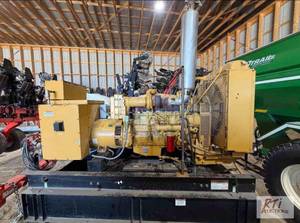 350 kW Caterpillar generator. 742 h...