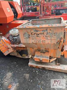 lot 204 image: 2018 Grout Hog fork-mounted mixer w...