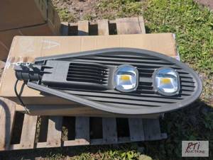 lot 220 image: 4X 100 watt LED outdoor street ligh...
