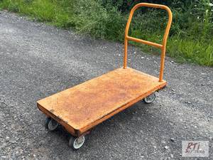 lot 228 image: Warehouse platform cart. This item ...