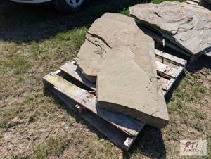 lot 263 image: Large flat landscape boulder, appro...