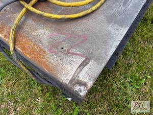 lot 22 image: AutoQuip Series 35 floor lift....