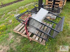 lot 37 image: (2) torch carts - no wheels...
