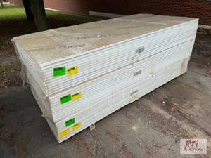 lot 63 image: (36) 1x48x96 foam panels.&nbspStor...