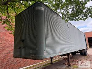 lot 64 image: 1975 Trail Mobile 40 ft storage tra...