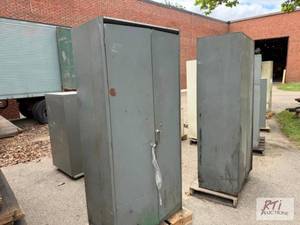 lot 67 image: (4) filing cabinets...