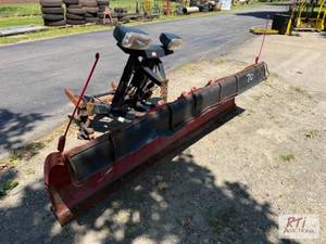 lot 70 image: Western pick up snow plow, 9ft...