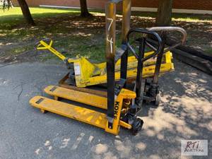 lot 74 image: (3) hand pallet jacks...