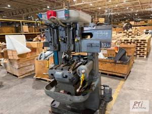lot 126 image: 1942 Morey milling machine....
