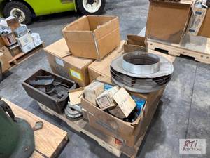 lot 134 image: Mixed parts and hardware...