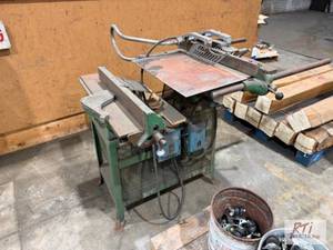 lot 153 image: Saw and edger.&nbsp...