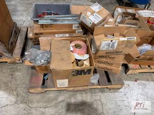 lot 195 image: Drawer slides, hinges and hardware,...