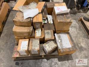 lot 206 image: Pallet of hardware.&nbsp...