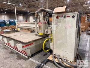 lot 221 image: Thermwood CNC machine. 1,350 hours ...