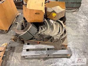 lot 238 image: Brake pads and parts...