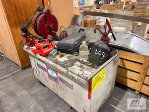 lot 264 image: 233GL Oil tank Workstation with too...